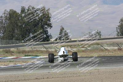 media/Jun-02-2024-CalClub SCCA (Sun) [[05fc656a50]]/Group 4/Qualifying/